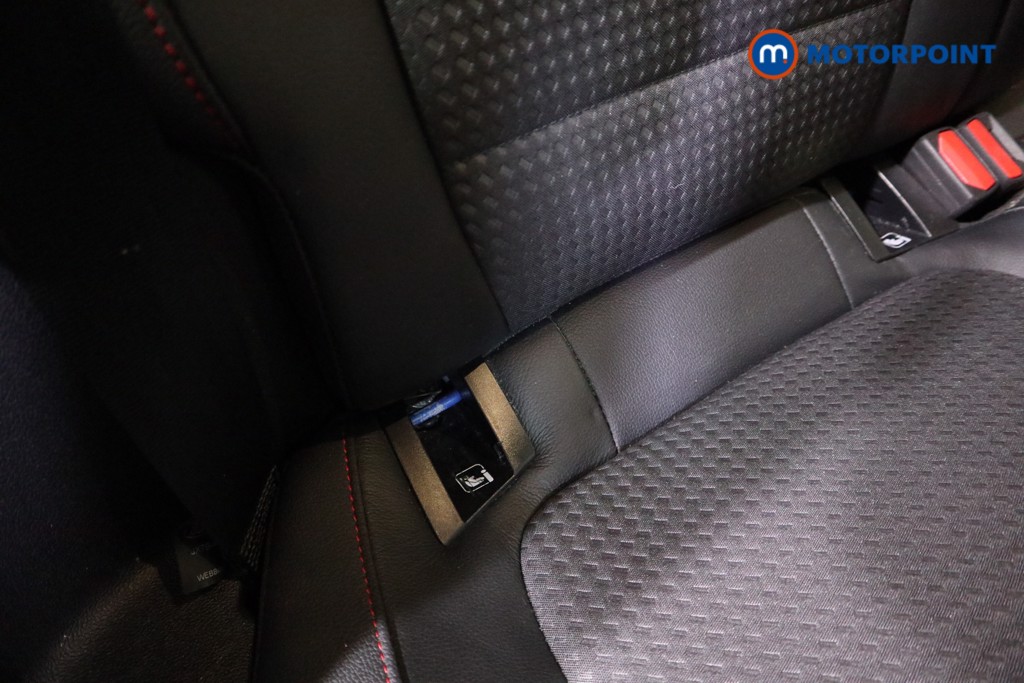 Ford Focus St-Line X Edition Manual Petrol Hatchback - Stock Number (1604316) - 18th supplementary image