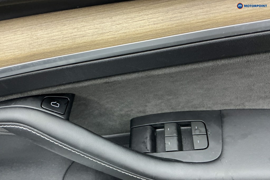 Tesla Model 3 Long Range Automatic Electric Saloon - Stock Number (1604869) - 23rd supplementary image