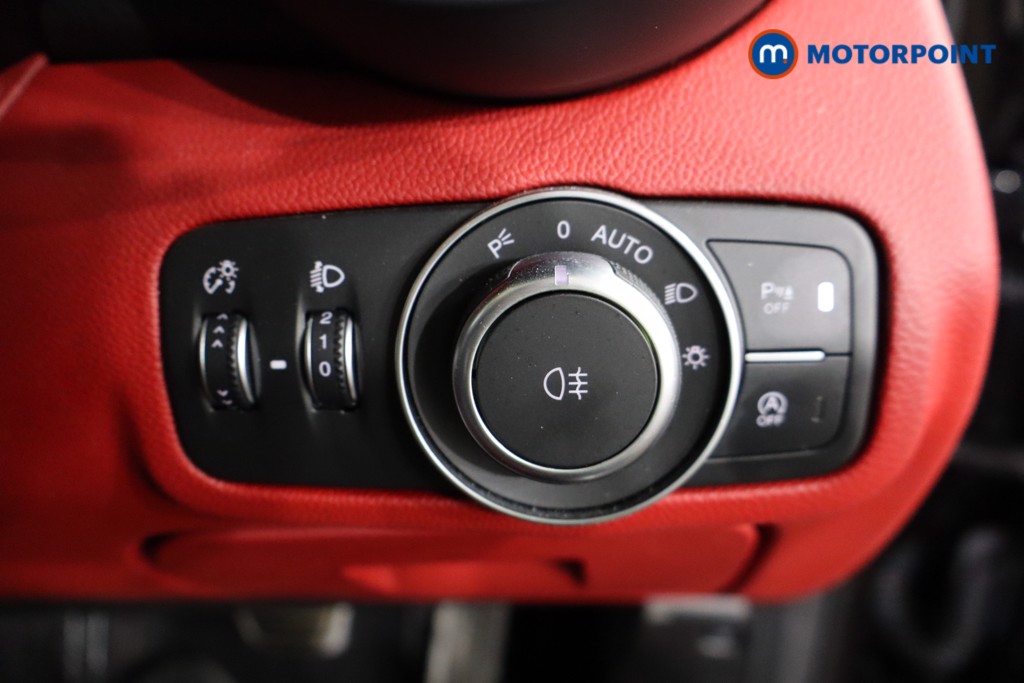 Alfa Romeo Giulia Veloce Automatic Petrol Saloon - Stock Number (1604938) - 16th supplementary image