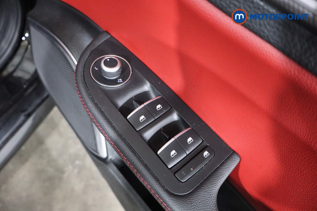 Alfa Romeo Giulia Veloce Automatic Petrol Saloon - Stock Number (1604938) - 17th supplementary image