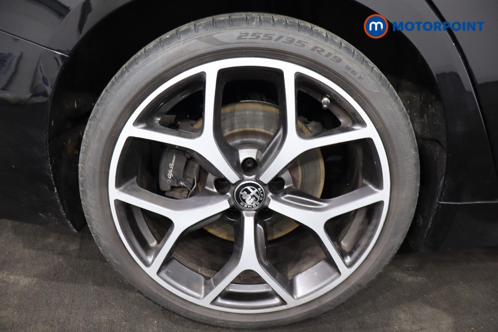 Alfa Romeo Giulia Veloce Automatic Petrol Saloon - Stock Number (1604938) - 25th supplementary image