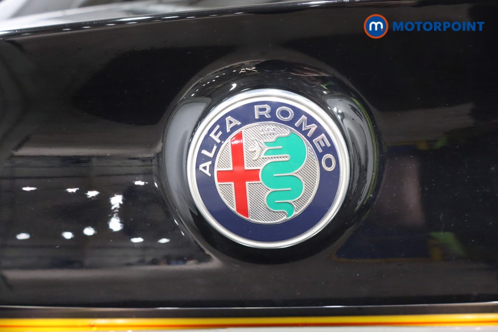 Alfa Romeo Giulia Veloce Automatic Petrol Saloon - Stock Number (1604938) - 32nd supplementary image