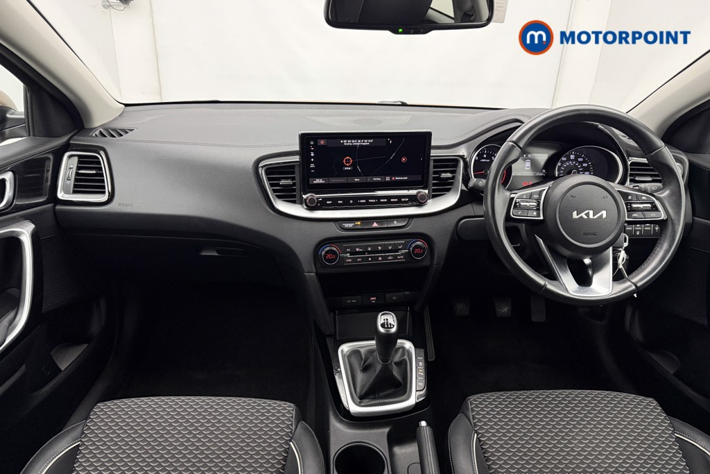 KIA Ceed 3 Manual Petrol Hatchback - Stock Number (1604972) - 1st supplementary image