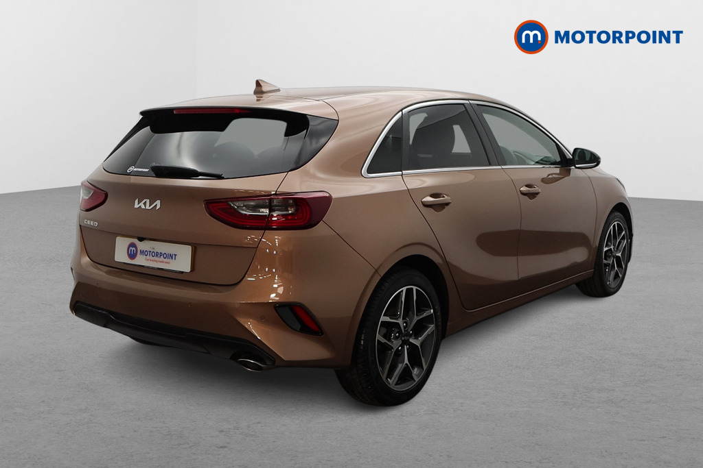 KIA Ceed 3 Manual Petrol Hatchback - Stock Number (1604972) - Drivers side rear corner