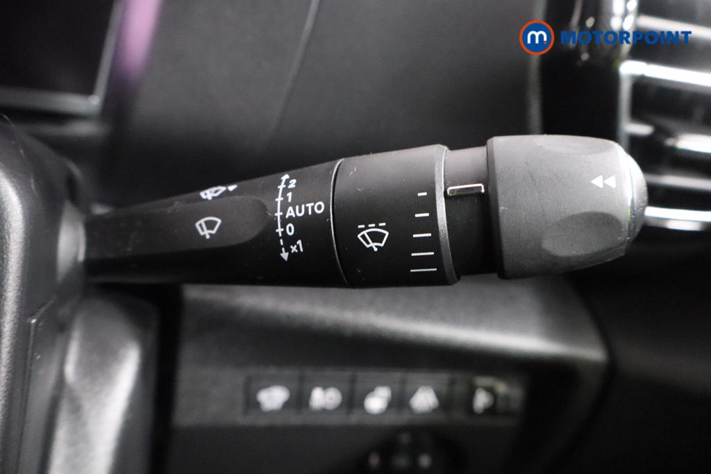 Citroen C4 Shine Plus Automatic Electric Hatchback - Stock Number (1605352) - 9th supplementary image