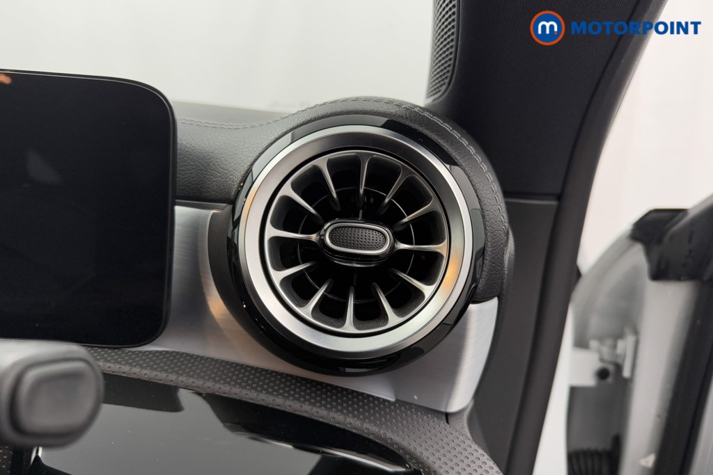 Mercedes-Benz CLA Amg Line Automatic Diesel Estate - Stock Number (1605493) - 19th supplementary image