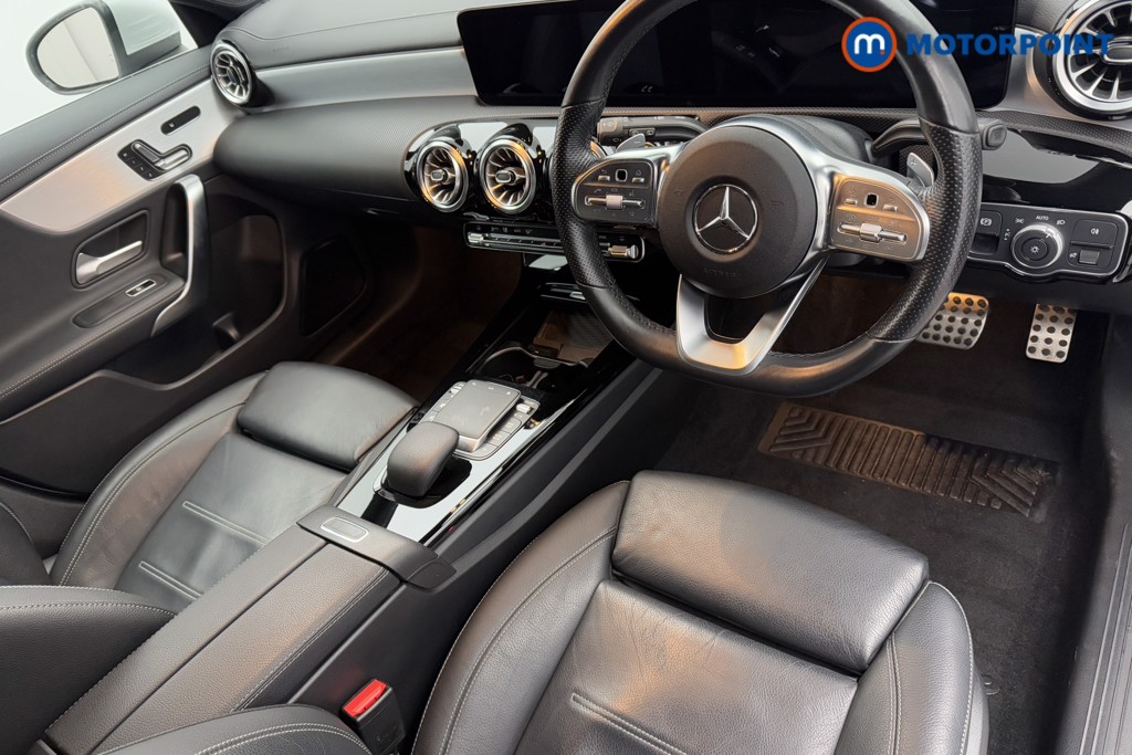 Mercedes-Benz CLA Amg Line Automatic Diesel Estate - Stock Number (1605493) - 1st supplementary image