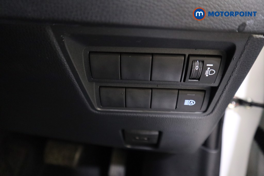 Toyota Yaris Icon Automatic Petrol-Electric Hybrid Hatchback - Stock Number (1605504) - 10th supplementary image