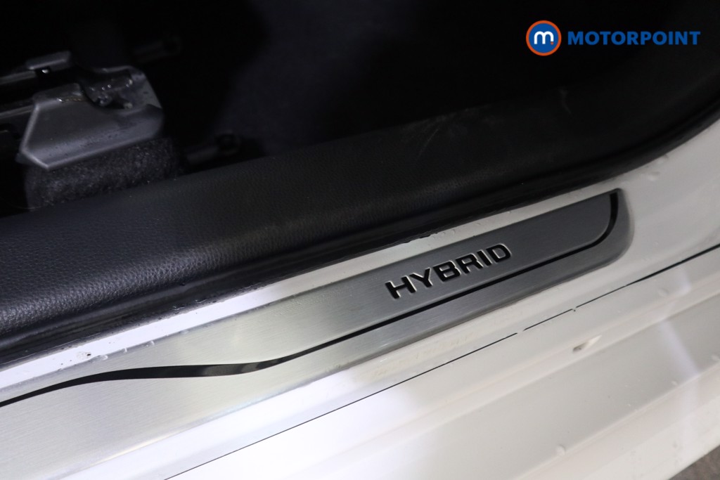 Toyota Yaris Icon Automatic Petrol-Electric Hybrid Hatchback - Stock Number (1605504) - 12th supplementary image