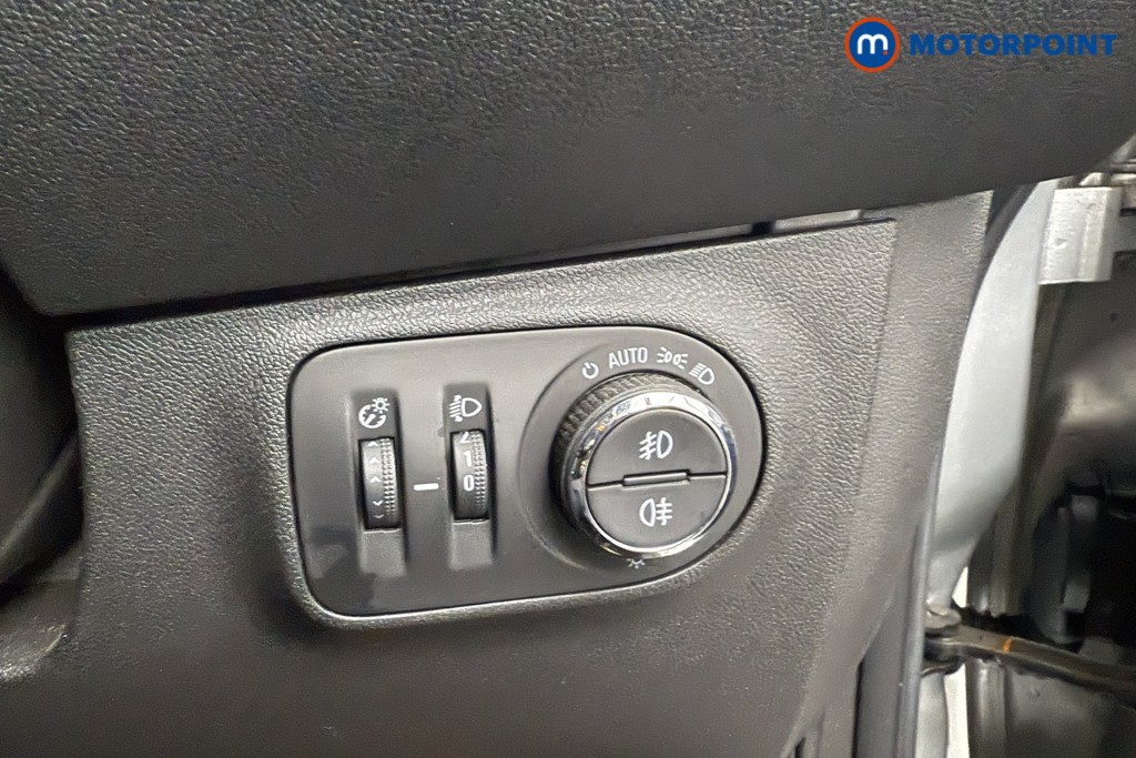 Vauxhall Corsa Griffin Manual Petrol Hatchback - Stock Number (1605527) - 13th supplementary image