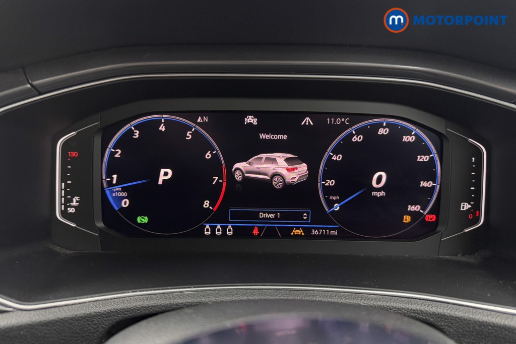 Volkswagen T-Roc R-Line Automatic Petrol SUV - Stock Number (1605570) - 6th supplementary image