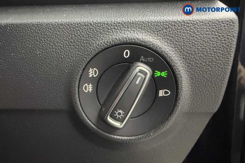 Volkswagen T-Roc R-Line Automatic Petrol SUV - Stock Number (1605570) - 18th supplementary image