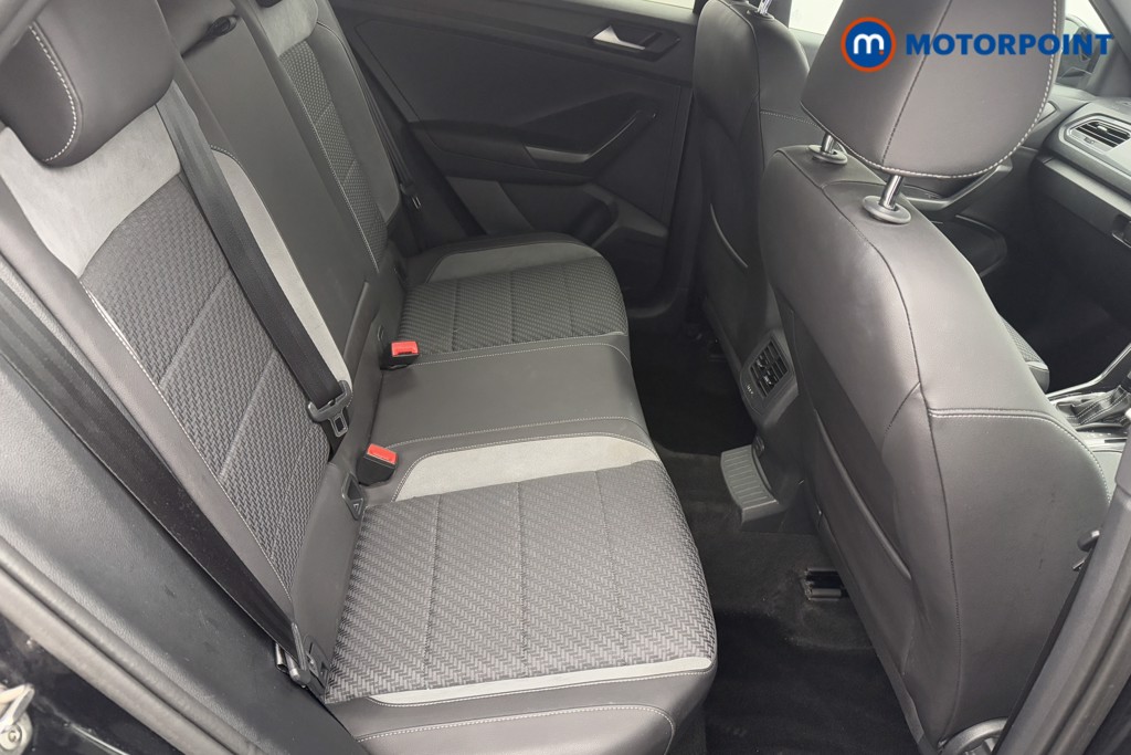 Volkswagen T-Roc R-Line Automatic Petrol SUV - Stock Number (1605570) - 23rd supplementary image