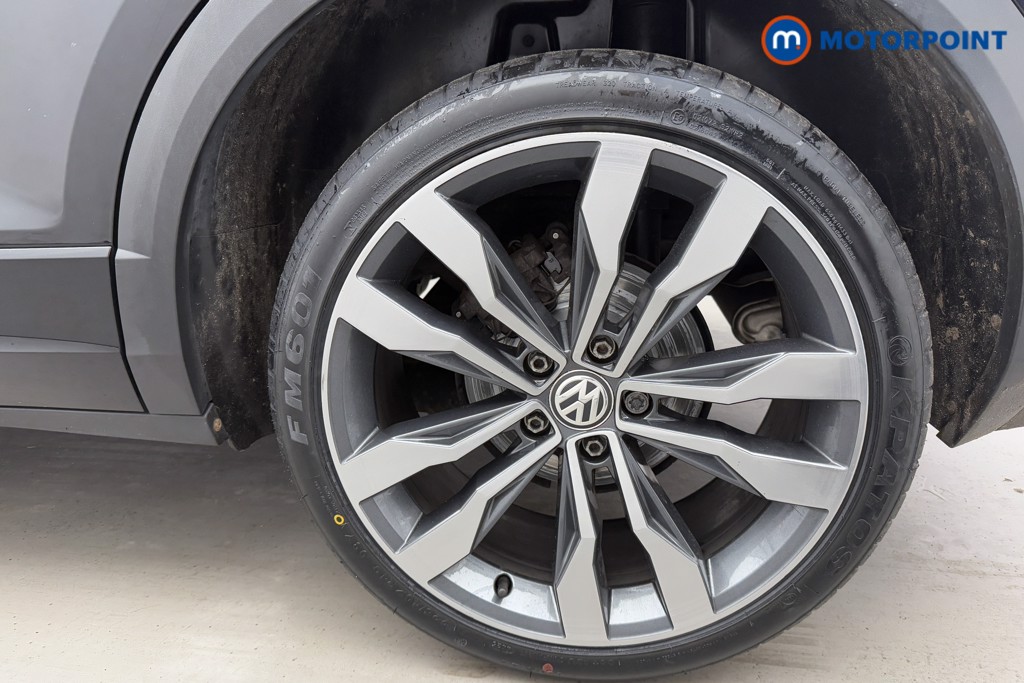 Volkswagen T-Roc R-Line Automatic Petrol SUV - Stock Number (1605570) - 32nd supplementary image