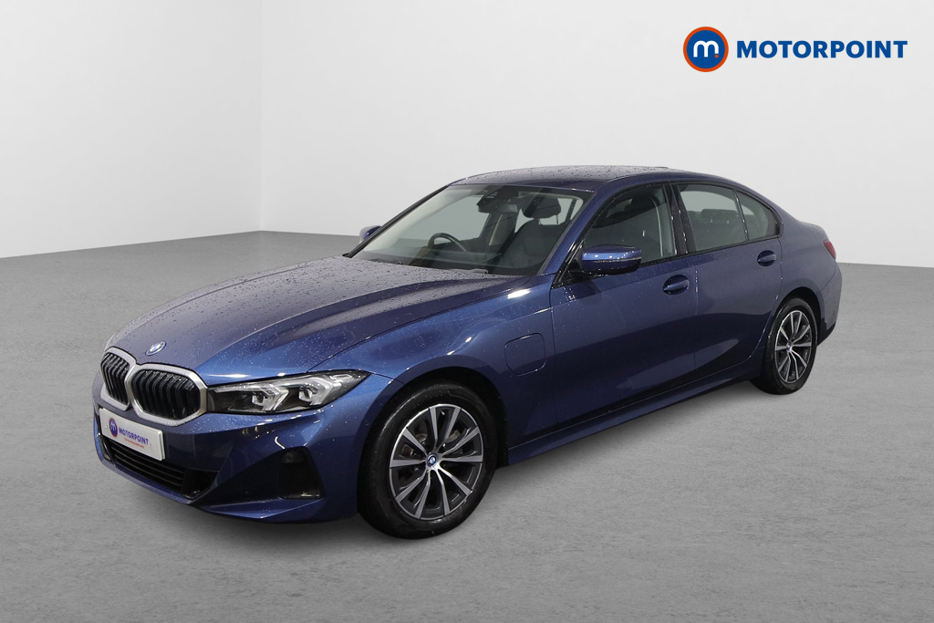 BMW 3 Series Sport Automatic Petrol Plug-In Hybrid Saloon - Stock Number (1605590) - Passenger side front corner