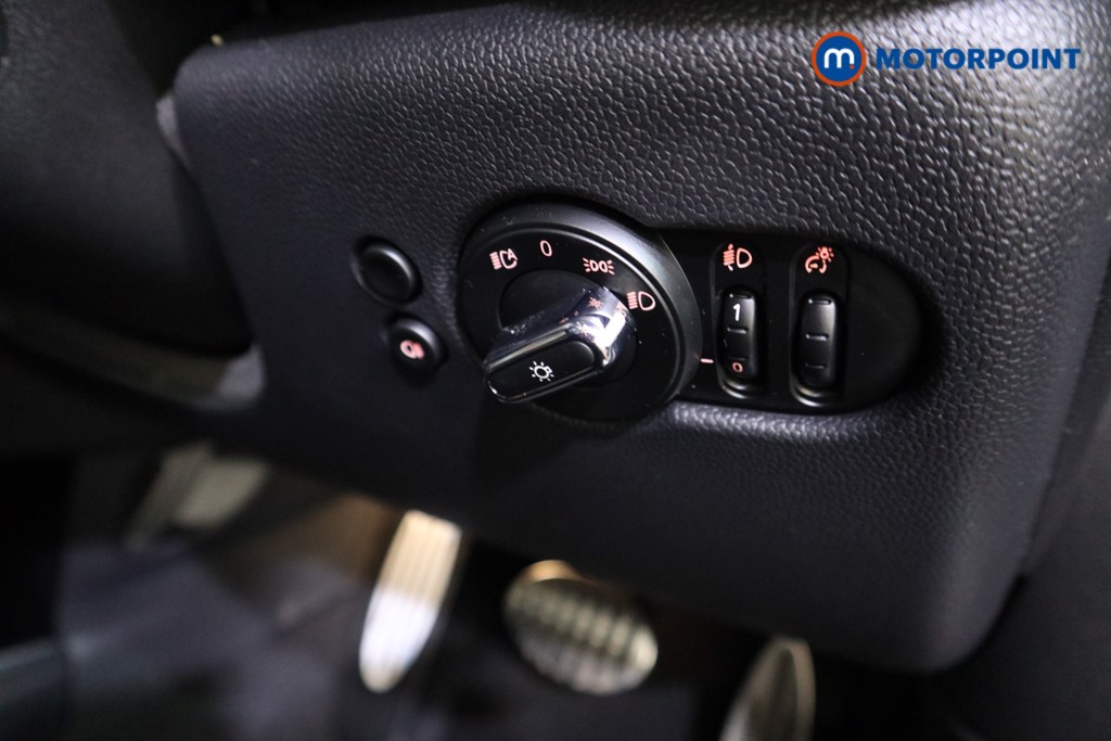 Mini Hatchback Cooper Sport Automatic Petrol Hatchback - Stock Number (1605701) - 10th supplementary image