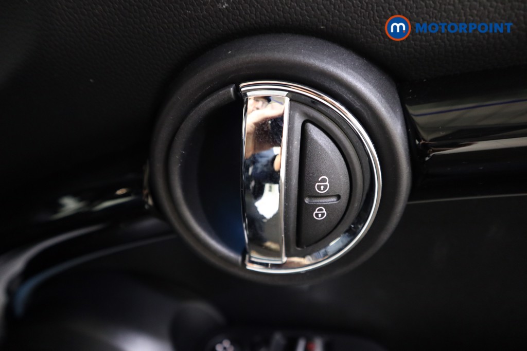 Mini Hatchback Cooper Sport Automatic Petrol Hatchback - Stock Number (1605701) - 12th supplementary image