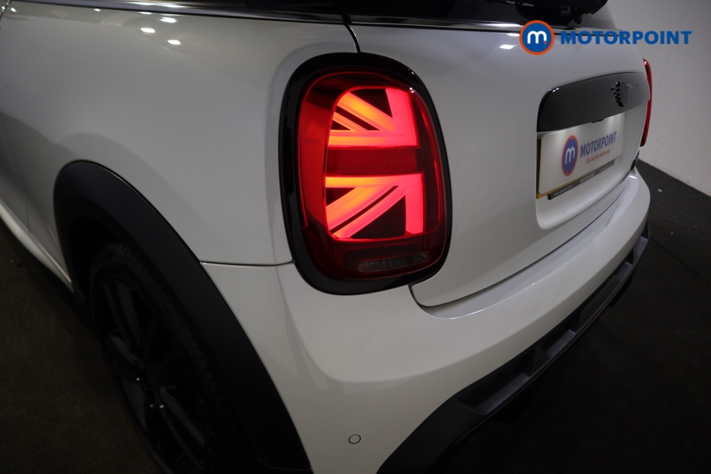 Mini Hatchback Cooper Sport Automatic Petrol Hatchback - Stock Number (1605701) - 25th supplementary image