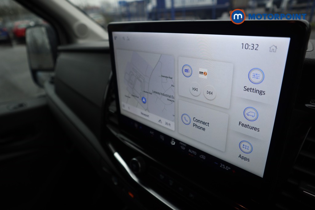 Ford Transit Limited Automatic Diesel Medium Roof Van - Stock Number (1605812) - 9th supplementary image