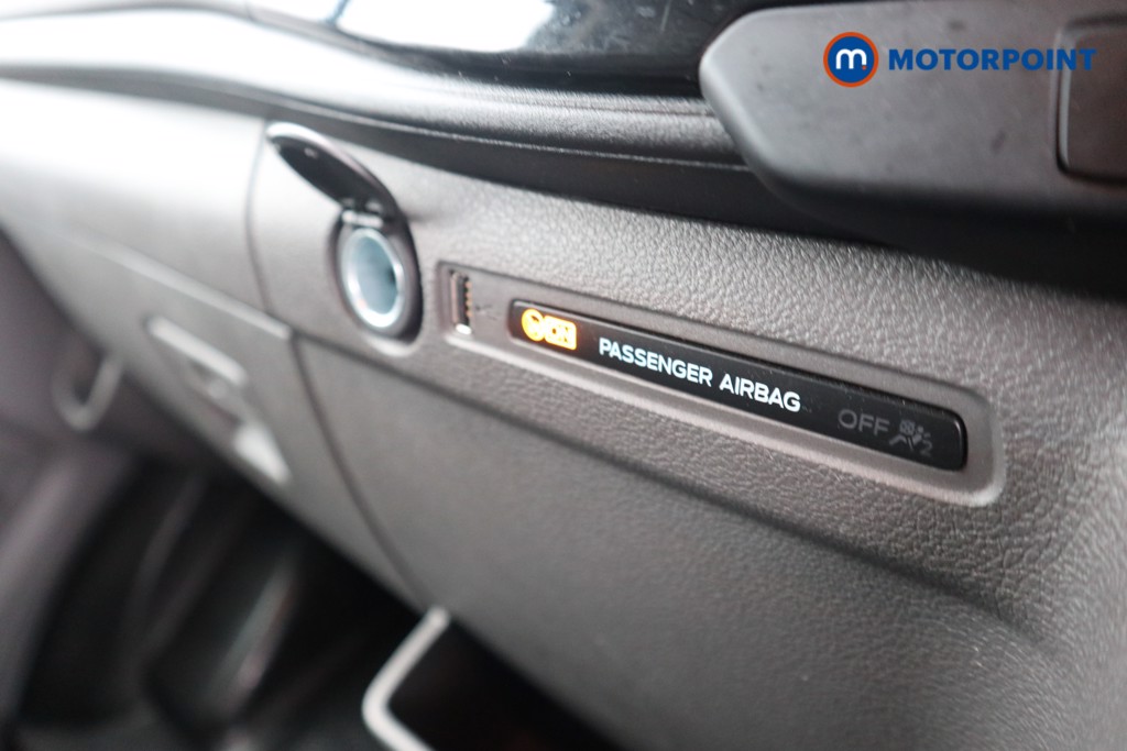 Ford Transit Limited Automatic Diesel Medium Roof Van - Stock Number (1605812) - 11th supplementary image