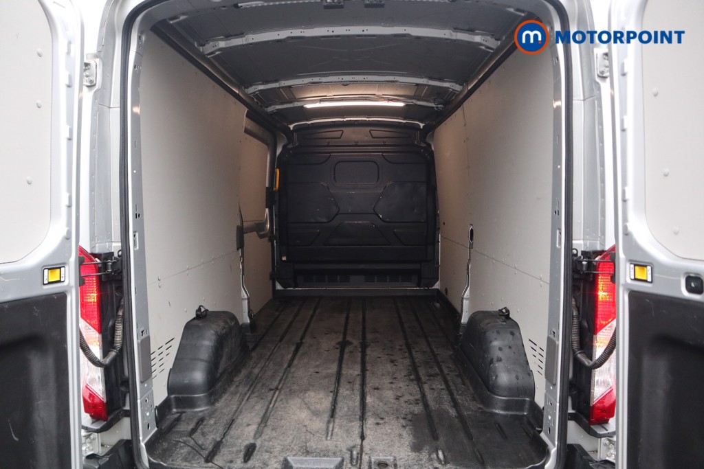 Ford Transit Limited Automatic Diesel Medium Roof Van - Stock Number (1605812) - 17th supplementary image