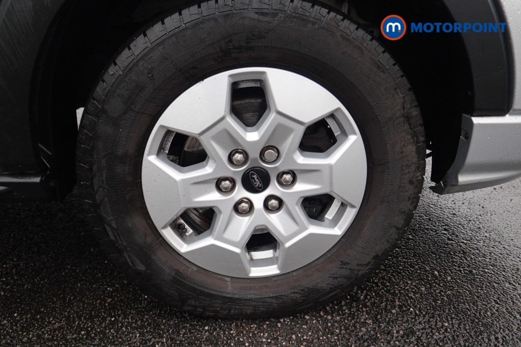 Ford Transit Limited Automatic Diesel Medium Roof Van - Stock Number (1605812) - 19th supplementary image