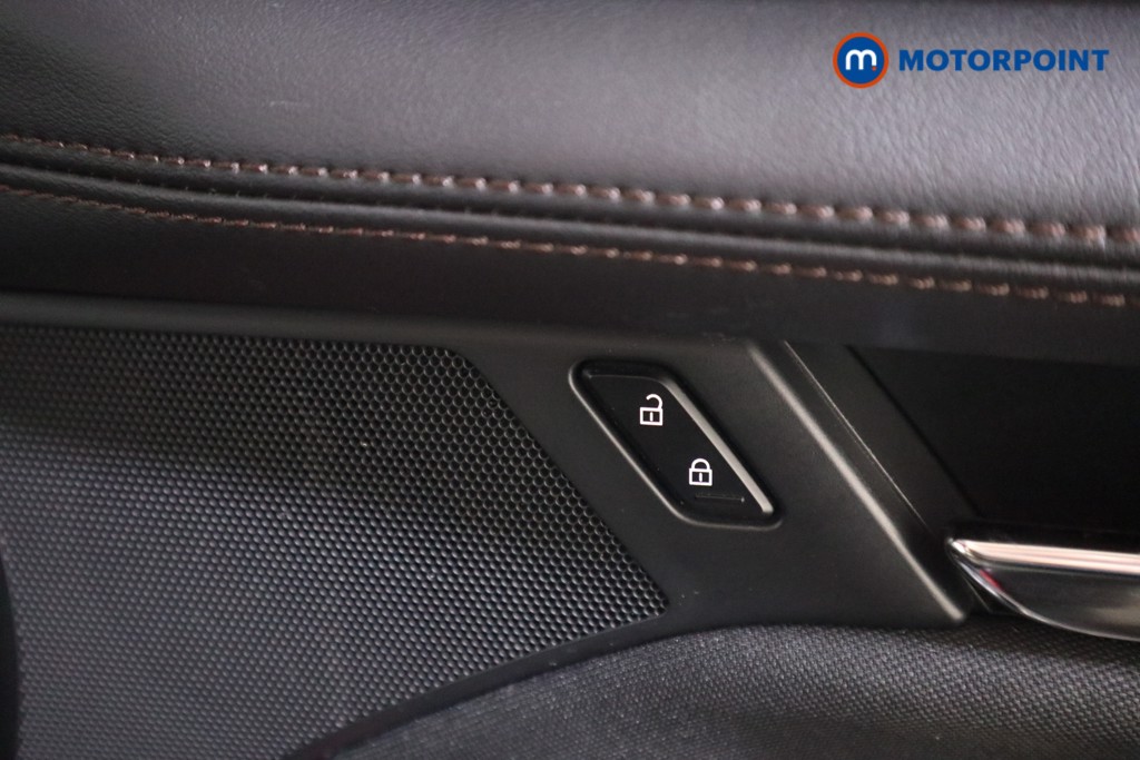 Mazda 3 Sport Lux Manual Petrol Hatchback - Stock Number (1606097) - 13th supplementary image