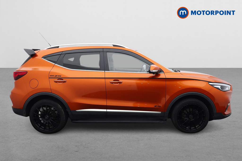 Mg Motor Uk ZS Exclusive Manual Petrol SUV - Stock Number (1606148) - Drivers side