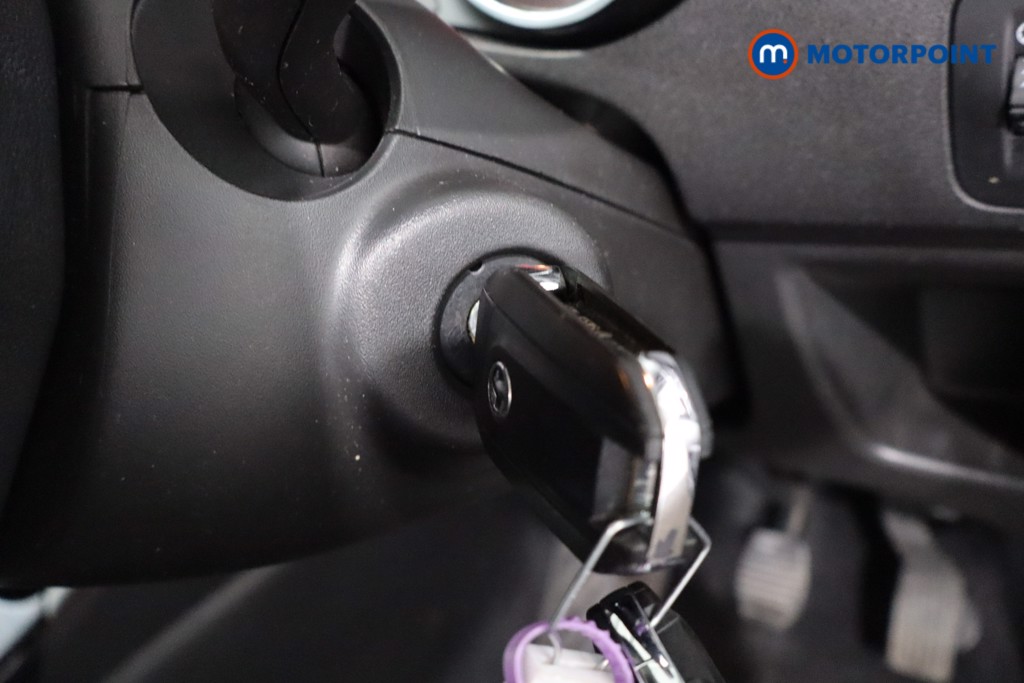 Vauxhall Crossland X Elite Manual Petrol SUV - Stock Number (1606285) - 17th supplementary image