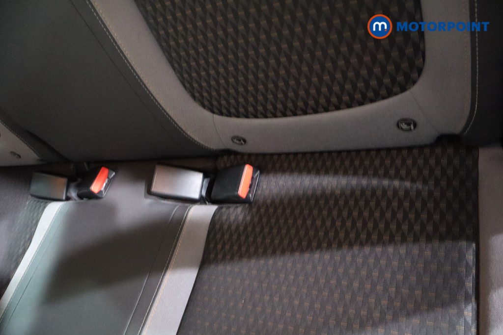 Vauxhall Crossland X Elite Manual Petrol SUV - Stock Number (1606285) - 23rd supplementary image