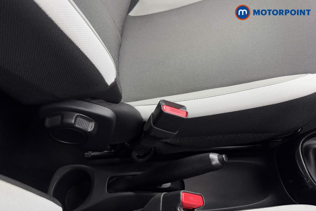 Toyota Aygo X-Press Manual Petrol Hatchback - Stock Number (1606620) - 13th supplementary image