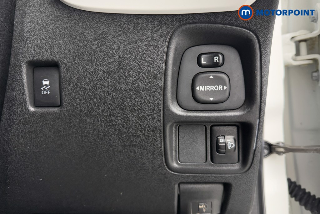 Toyota Aygo X-Press Manual Petrol Hatchback - Stock Number (1606620) - 16th supplementary image