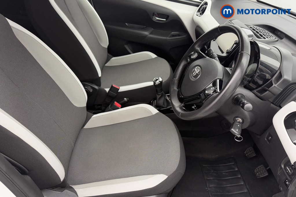 Toyota Aygo X-Press Manual Petrol Hatchback - Stock Number (1606620) - 19th supplementary image