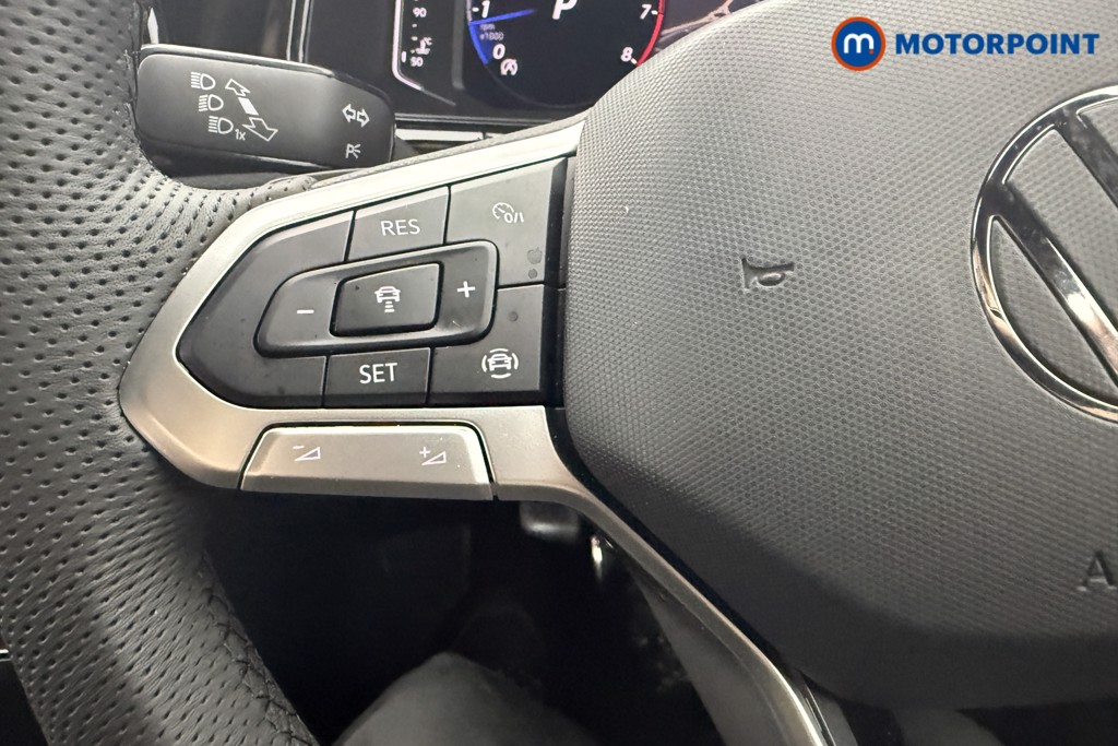 Volkswagen T-Roc Black Edition Automatic Petrol SUV - Stock Number (1607099) - 6th supplementary image