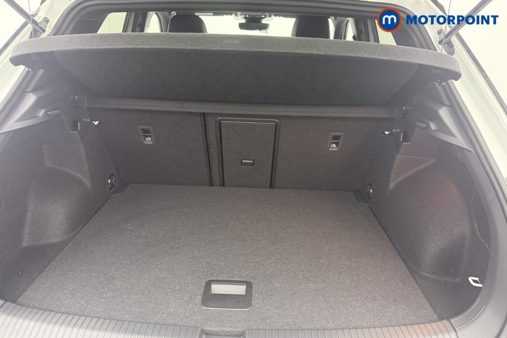 Volkswagen T-Roc Black Edition Automatic Petrol SUV - Stock Number (1607099) - 13th supplementary image