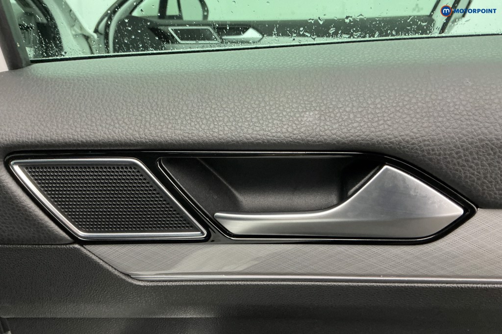 Volkswagen Passat GTE Automatic Petrol Plug-In Hybrid Estate - Stock Number (1607216) - 31st supplementary image