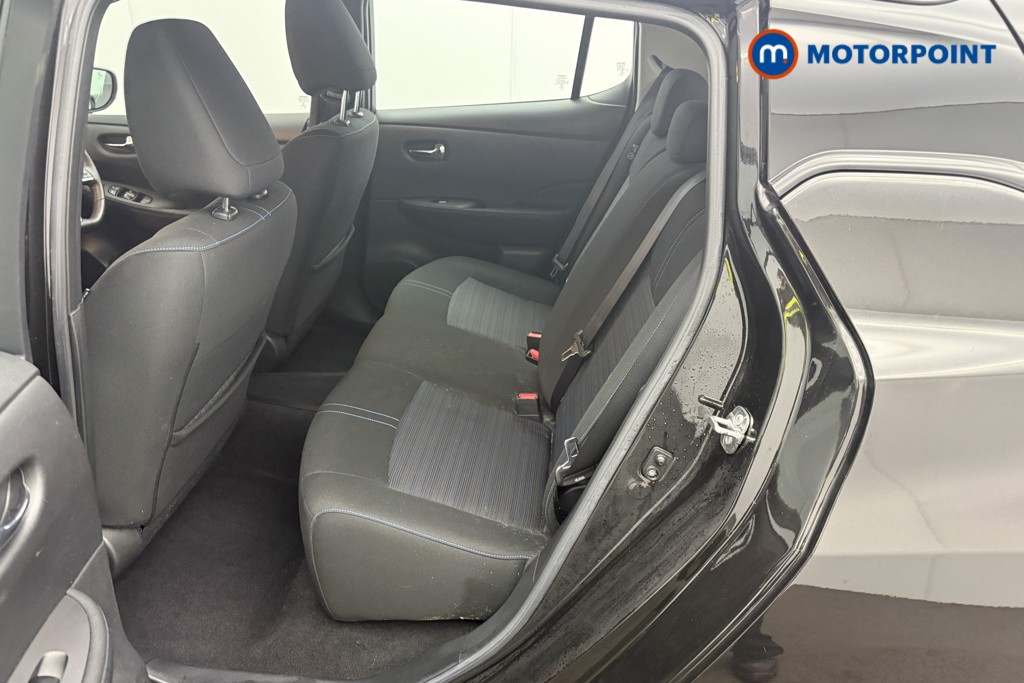 Nissan Leaf Acenta Automatic Electric Hatchback - Stock Number (1607240) - 5th supplementary image