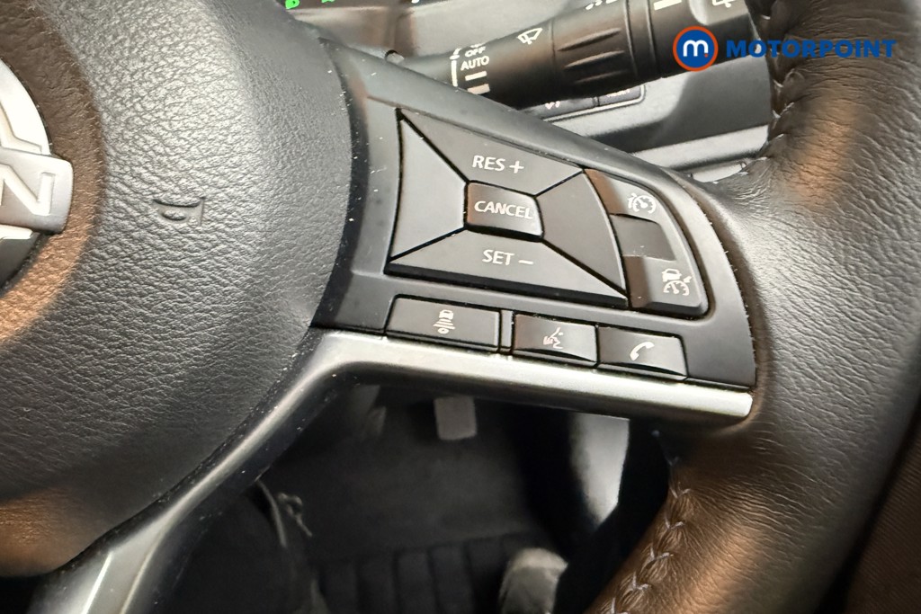 Nissan Leaf Acenta Automatic Electric Hatchback - Stock Number (1607240) - 25th supplementary image