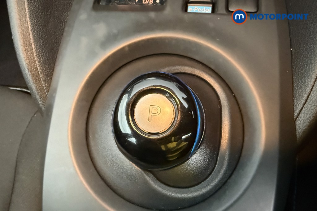 Nissan Leaf Acenta Automatic Electric Hatchback - Stock Number (1607240) - 27th supplementary image