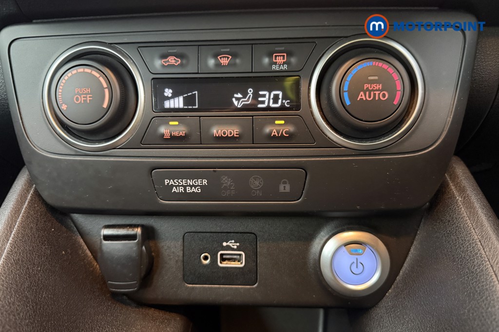 Nissan Leaf Acenta Automatic Electric Hatchback - Stock Number (1607240) - 29th supplementary image