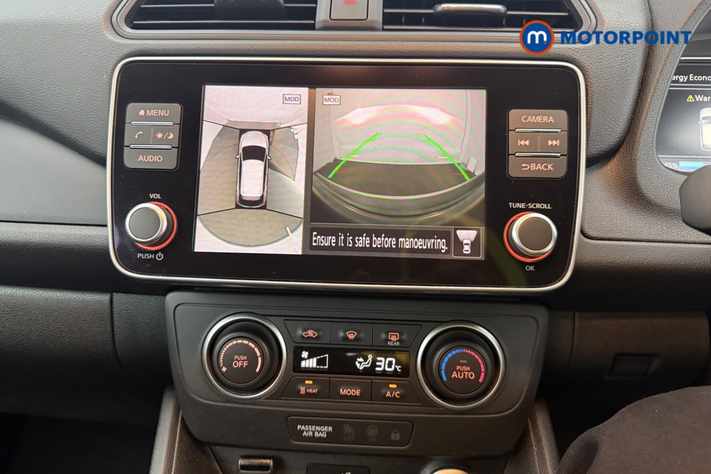 Nissan Leaf Acenta Automatic Electric Hatchback - Stock Number (1607240) - 30th supplementary image