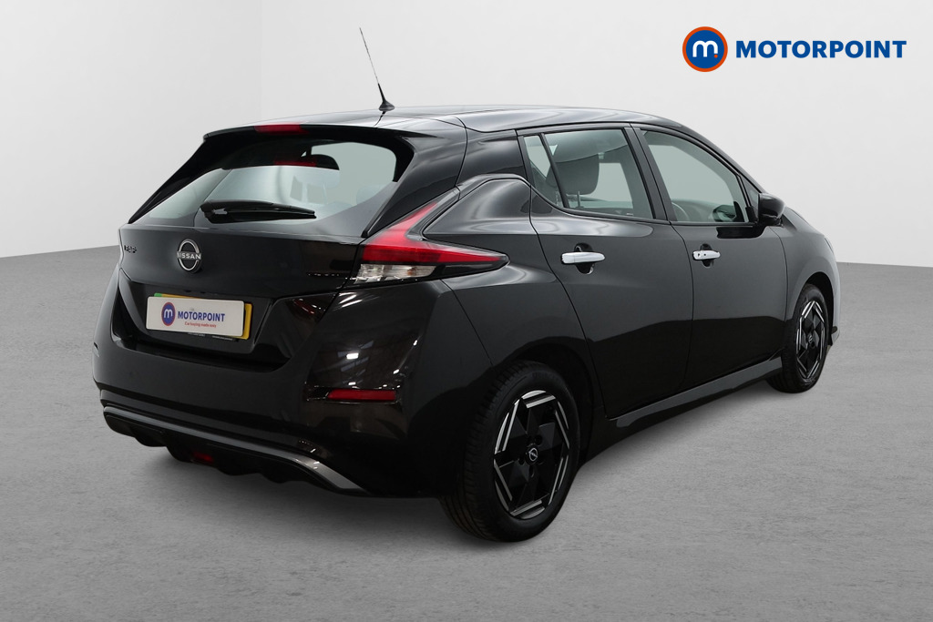 Nissan Leaf Acenta Automatic Electric Hatchback - Stock Number (1607240) - Drivers side rear corner