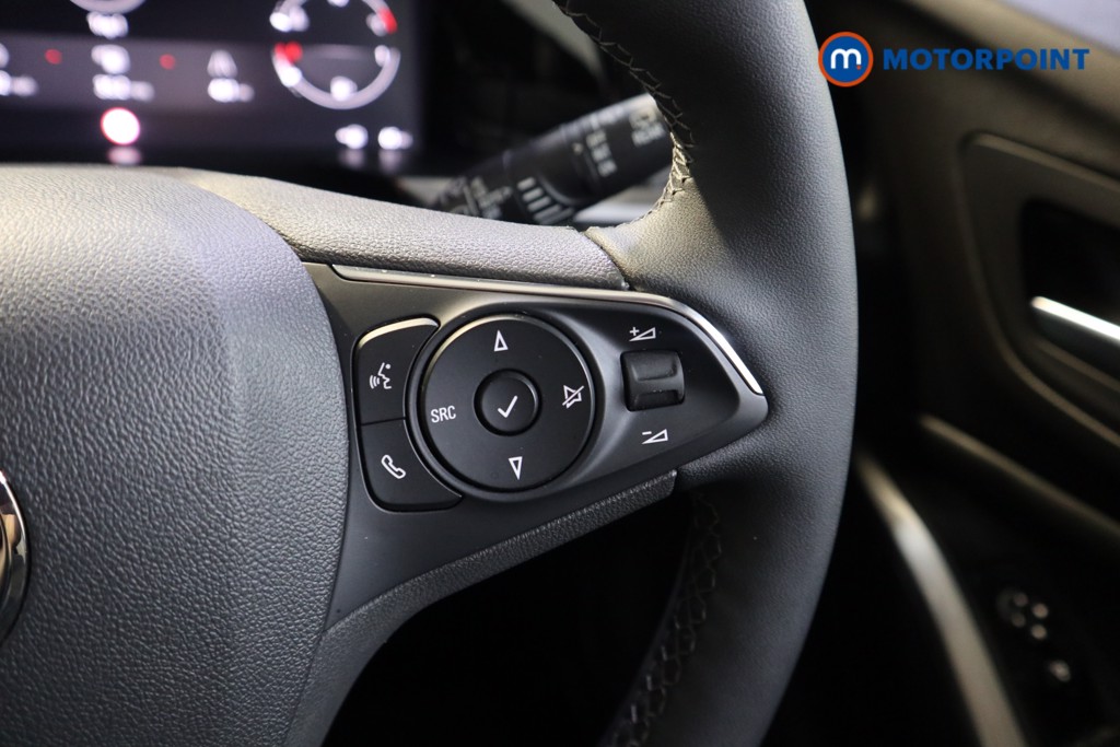 Vauxhall Grandland Ultimate Manual Petrol SUV - Stock Number (1607341) - 4th supplementary image