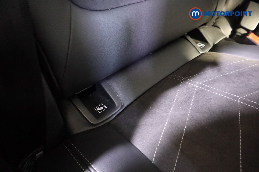 Vauxhall Grandland Ultimate Manual Petrol SUV - Stock Number (1607341) - 17th supplementary image