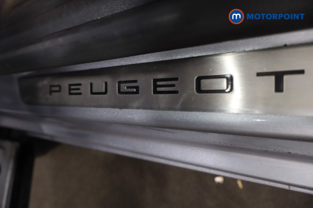 Peugeot 2008 GT Automatic Petrol SUV - Stock Number (1607349) - 32nd supplementary image