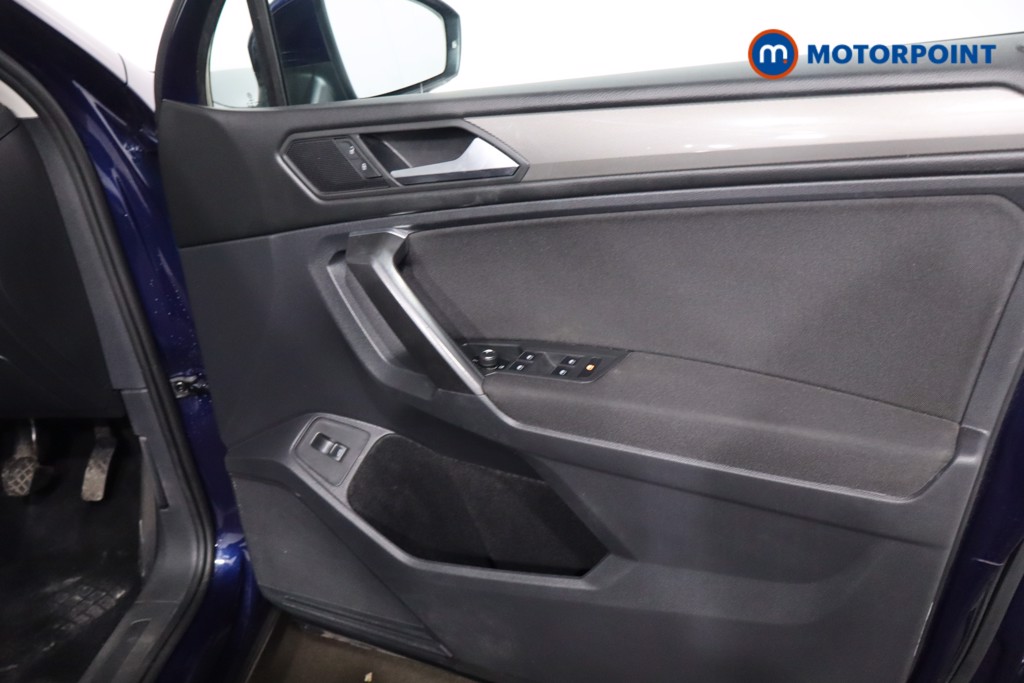 Volkswagen Tiguan Allspace Life Manual Petrol SUV - Stock Number (1607377) - 23rd supplementary image