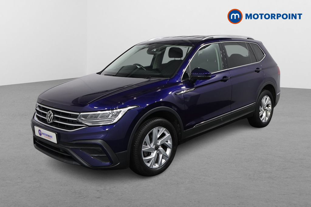 Volkswagen Tiguan Allspace Life Manual Petrol SUV - Stock Number (1607377) - Passenger side front corner