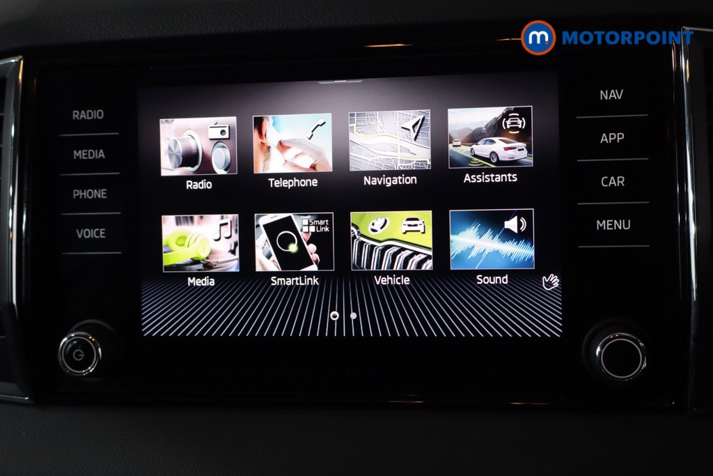 Skoda Karoq Se L Automatic Petrol SUV - Stock Number (1607386) - 2nd supplementary image