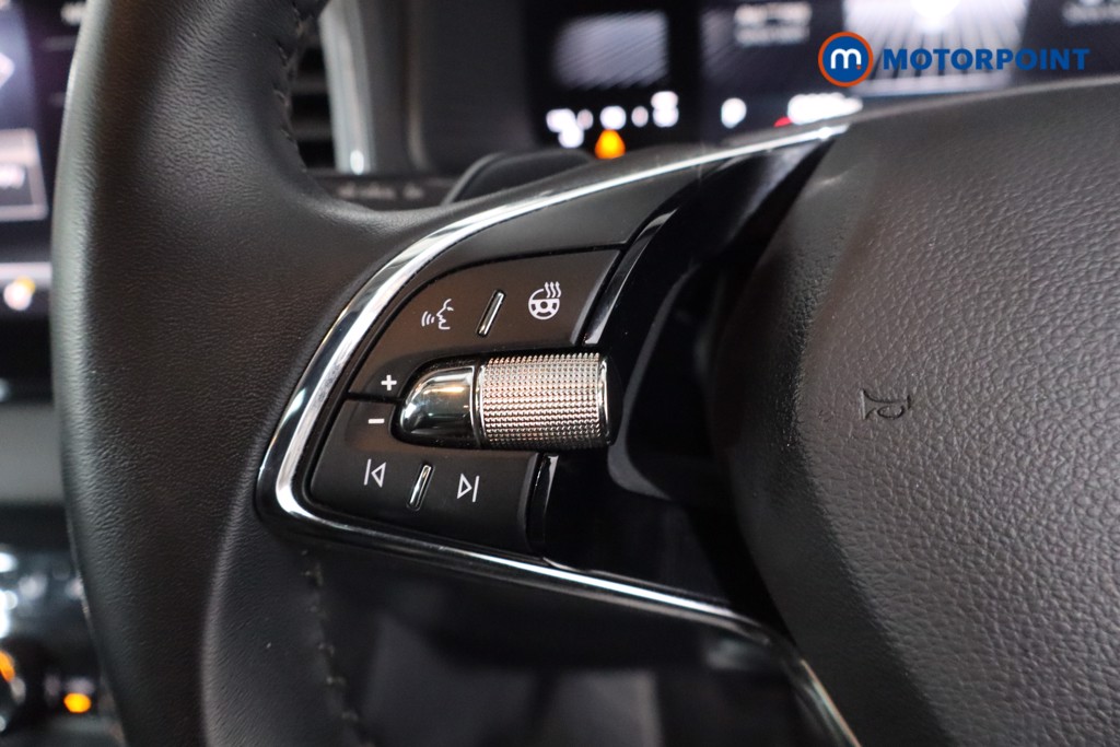 Skoda Karoq Se L Automatic Petrol SUV - Stock Number (1607386) - 7th supplementary image