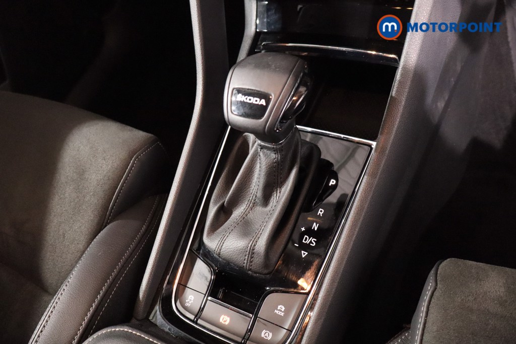 Skoda Karoq Se L Automatic Petrol SUV - Stock Number (1607386) - 20th supplementary image